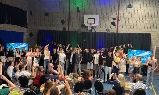Diploma-uitreiking Metameer Stevensbeek 'hoedjes in de lucht'